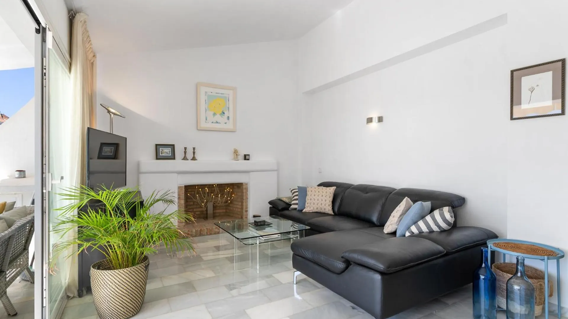 F07 - Balcones Del Campanario Apartment Sitio de Calahonda Spain